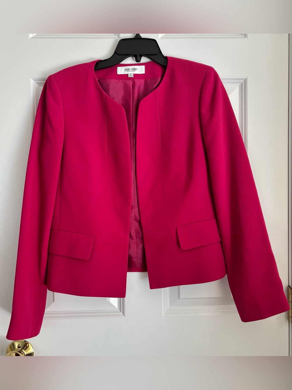 Jones Studio Fuchsia Collarless Tailored Blazer